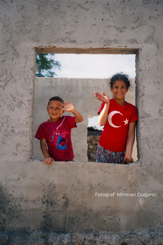 Dayanışmadan Kalıcı Dönüşüme Uluslararası Hayırseverlik Günü’nde Neredeyiz?